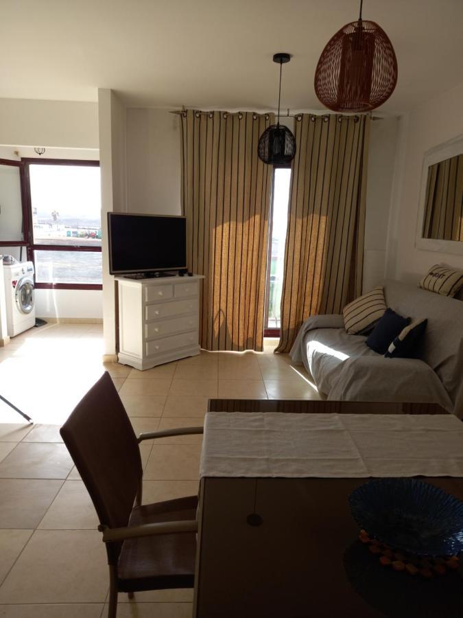 Bienvenue Appart Lumineux Avec Ascenseur Et Vue Sur La Mer Corralejo Exterior photo